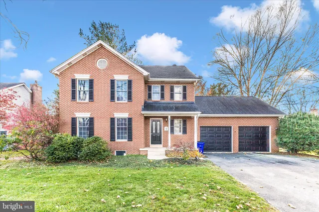 $675,000 | 302 Holleybrooke Court, Walkersville, MD 21793