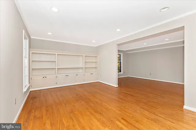 $675,000 | 302 Holleybrooke Court, Walkersville, MD 21793