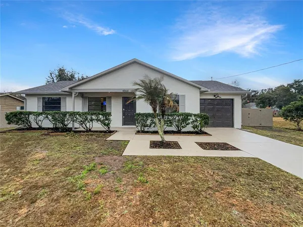 $330,000 | 4864 Lake Shore Drive, St. Cloud, FL 34772