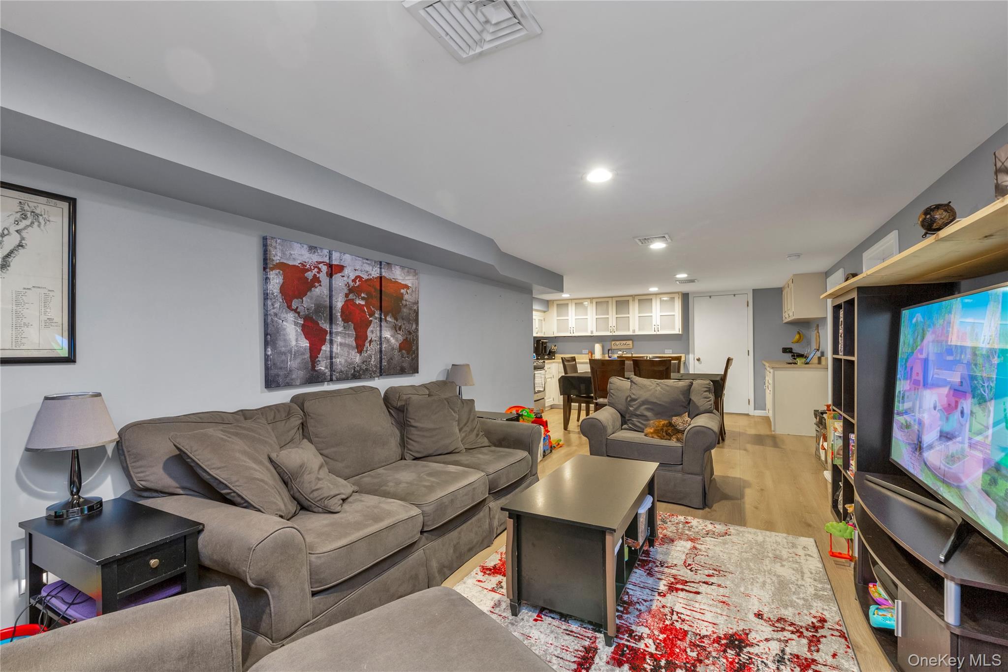 867 Preston Road East Meadow, NY 11554 - Photo 15 of 20