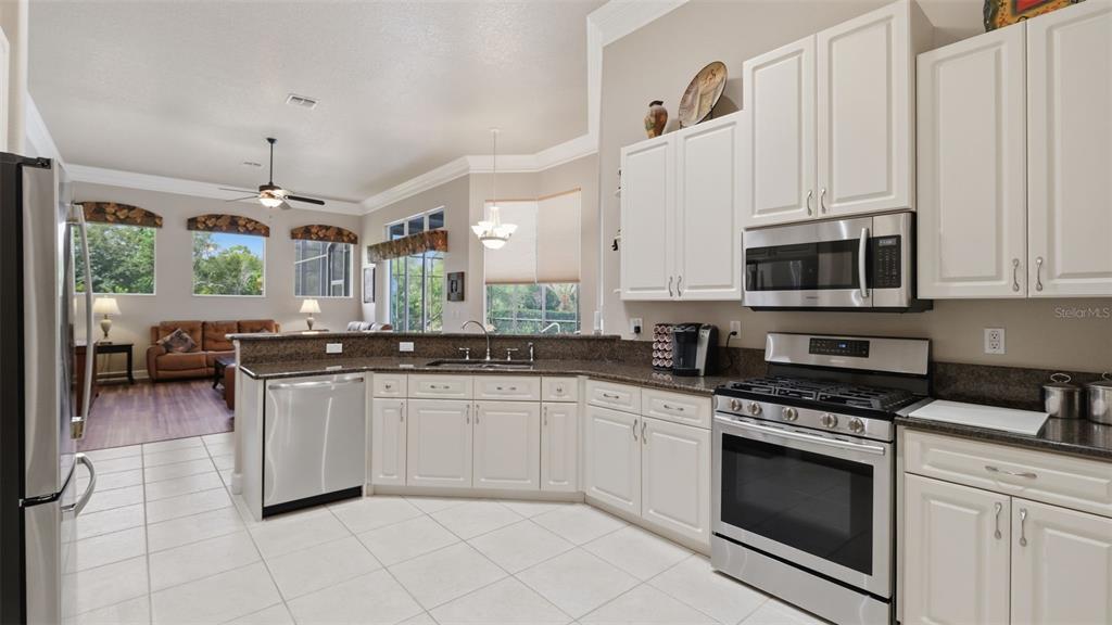 8722 Mississippi Run Weeki Wachee, FL 34613 - Photo 15 of 70