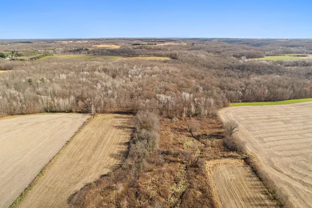 $399,900 | 253 320th Street, Wilson, WI 54027