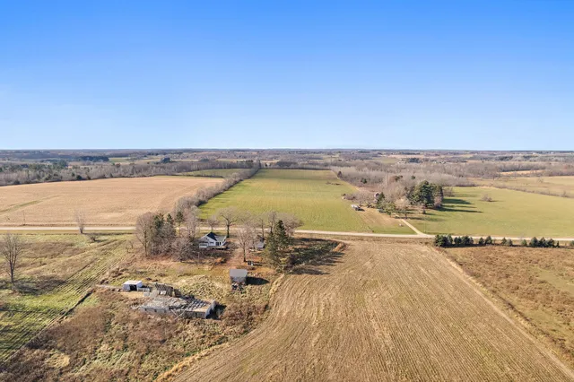 $399,900 | 253 320th Street, Wilson, WI 54027