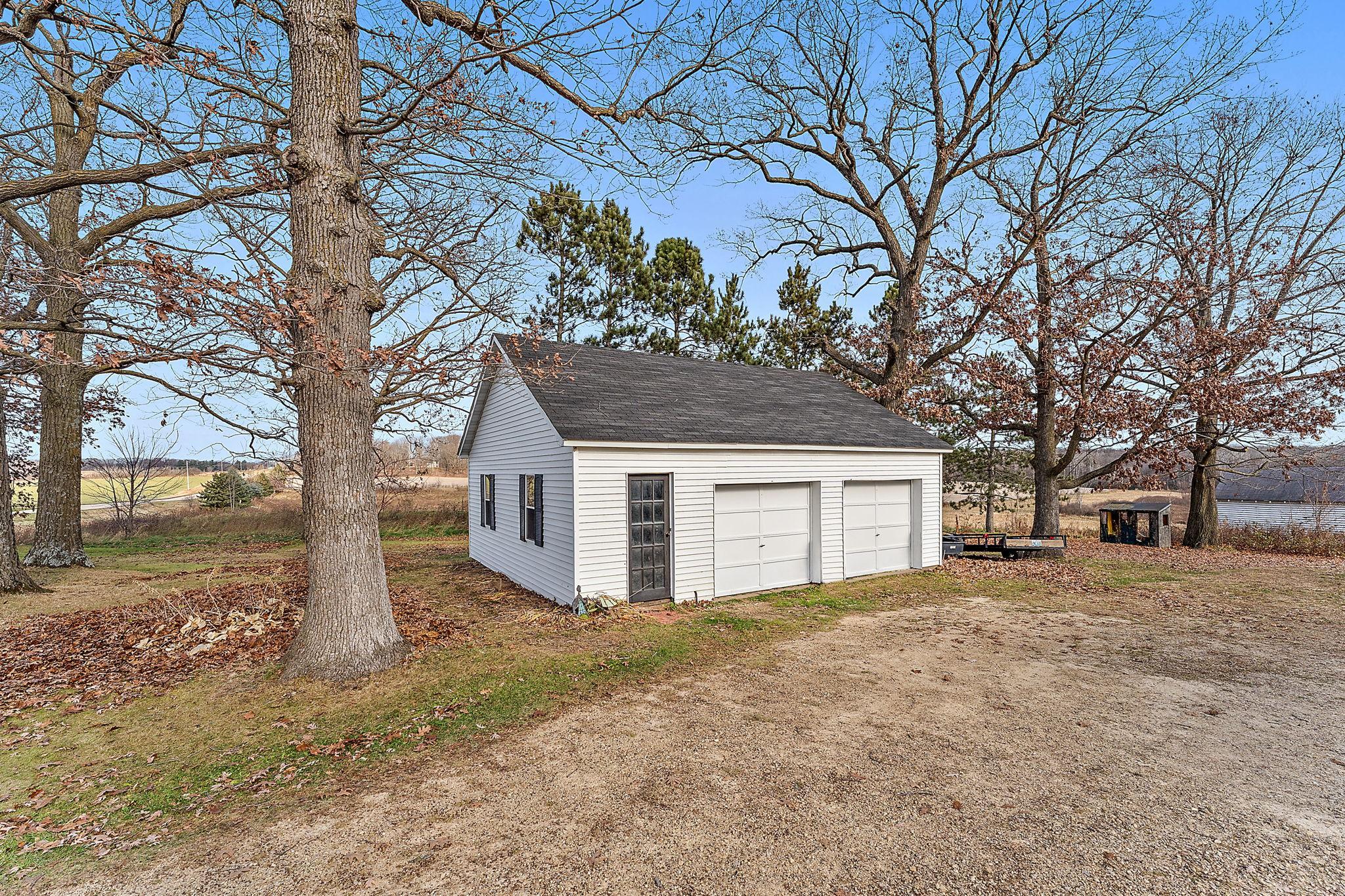 253 320th Street Wilson, WI 54027 - Photo 6 of 60