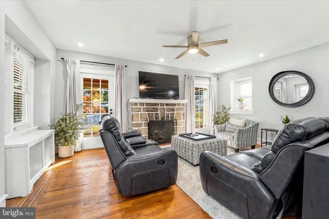 $475,000 | 327 Congress Avenue, Lansdowne, PA 19050