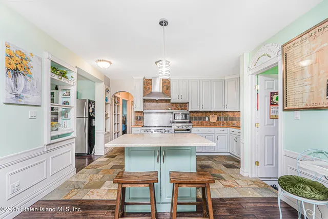 $1,164,999 | 714 Annadale Road | Annadale