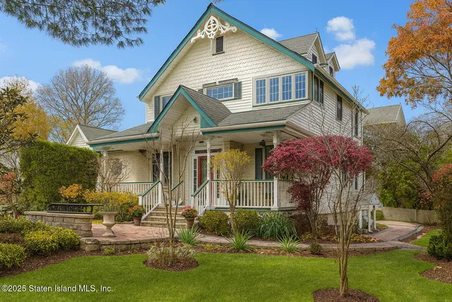 $1,164,999 | 714 Annadale Road | Annadale