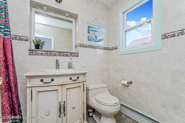 $1,164,999 | 714 Annadale Road | Annadale