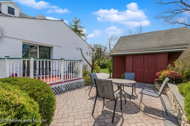 $1,164,999 | 714 Annadale Road | Annadale