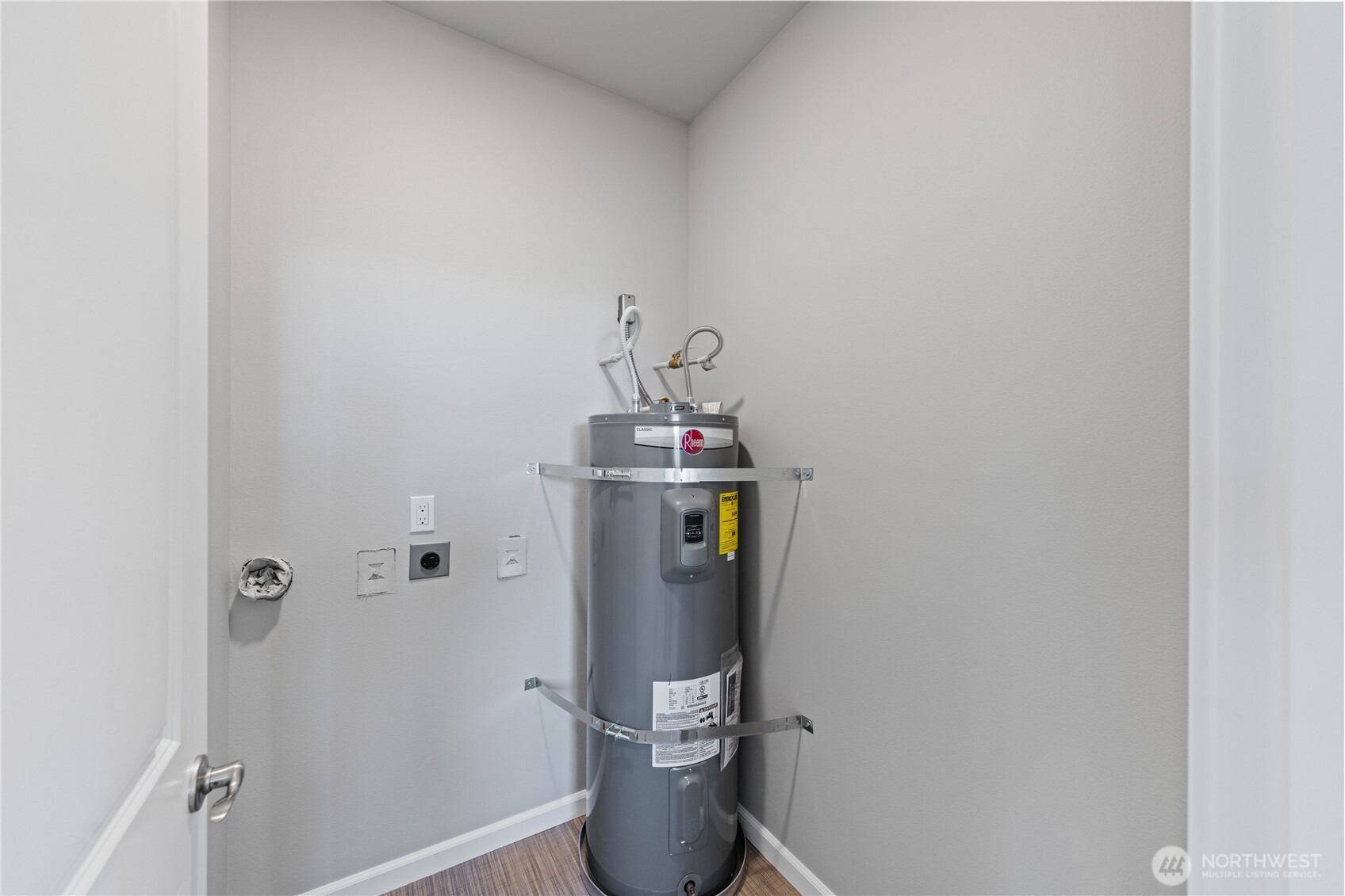 3650 Commercial Avenue Anacortes, WA 98221 - Photo 20 of 24