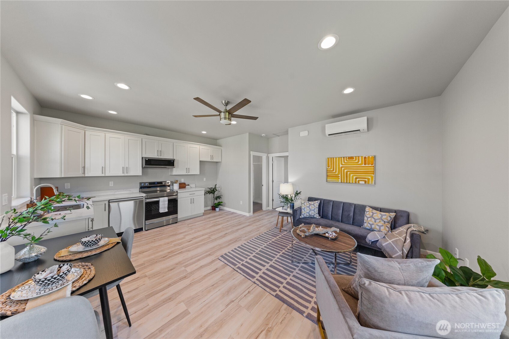 3650 Commercial Avenue Anacortes, WA 98221 - Photo 4 of 24