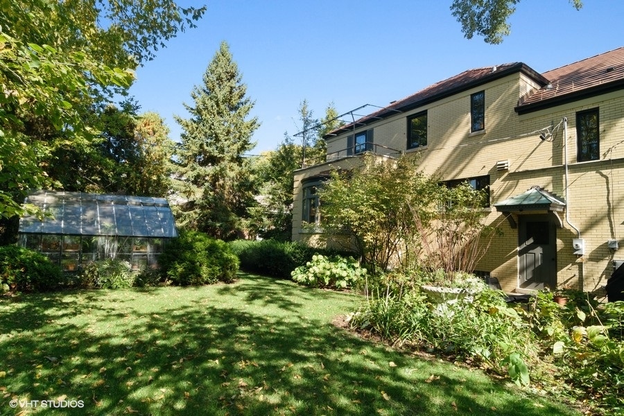 406 Bartram Road Riverside, IL 60546 - Photo 18 of 22