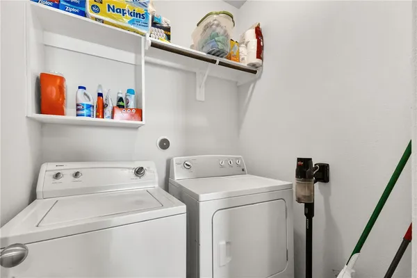 $265,000 | 976 Rice Drive, Bryan, TX 77803