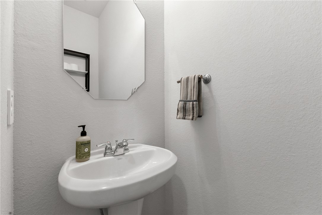 976 Rice Drive Bryan, TX 77803 - Photo 15 of 34