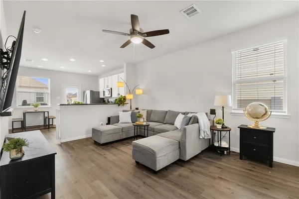 $265,000 | 976 Rice Drive, Bryan, TX 77803