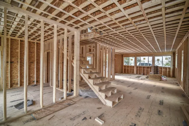 $525,000 | 5 Ridge Road, Newton, NH 03858