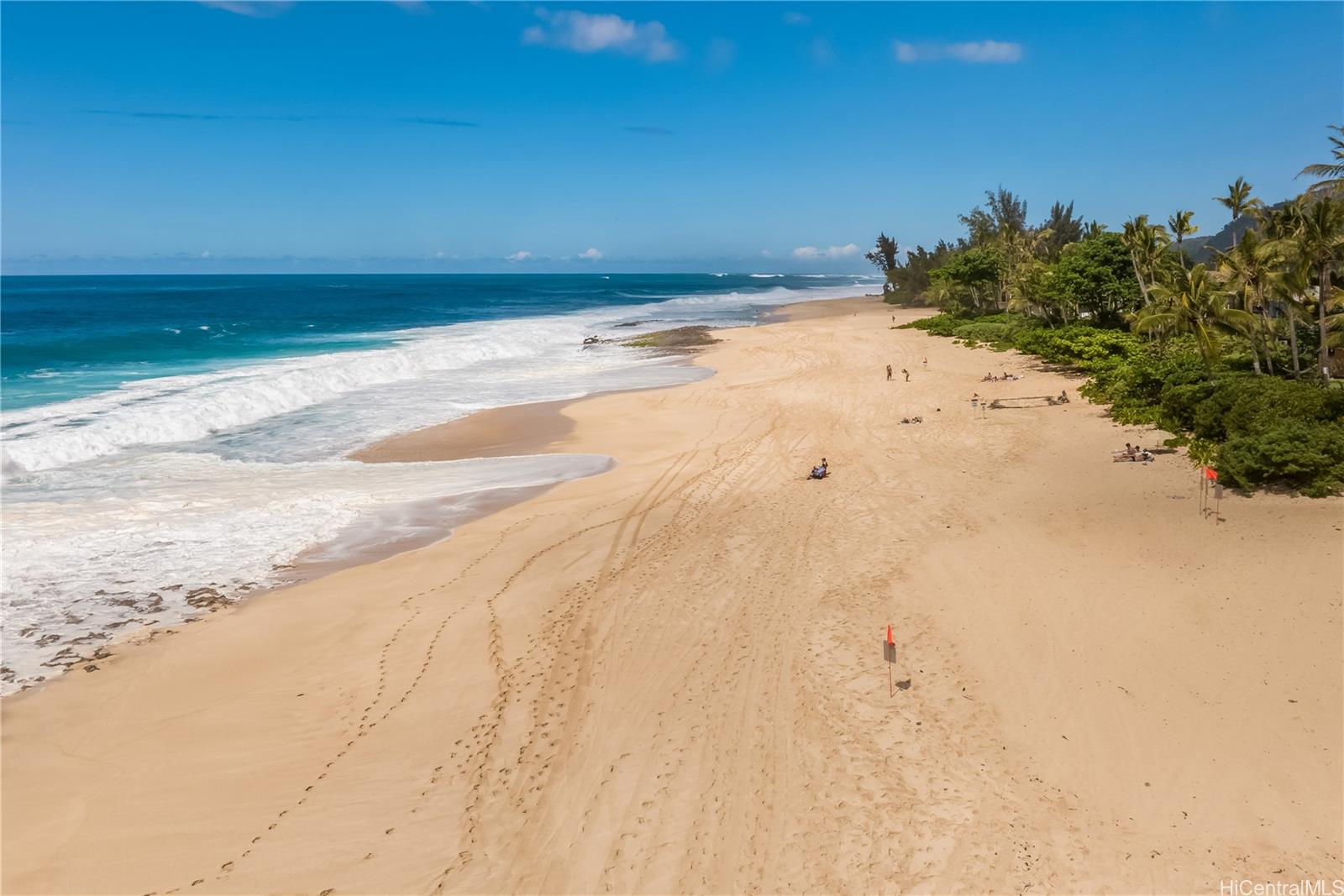 59-565 Ke Iki Road, Unit A Haleiwa, HI 96712 - Photo 2 of 21