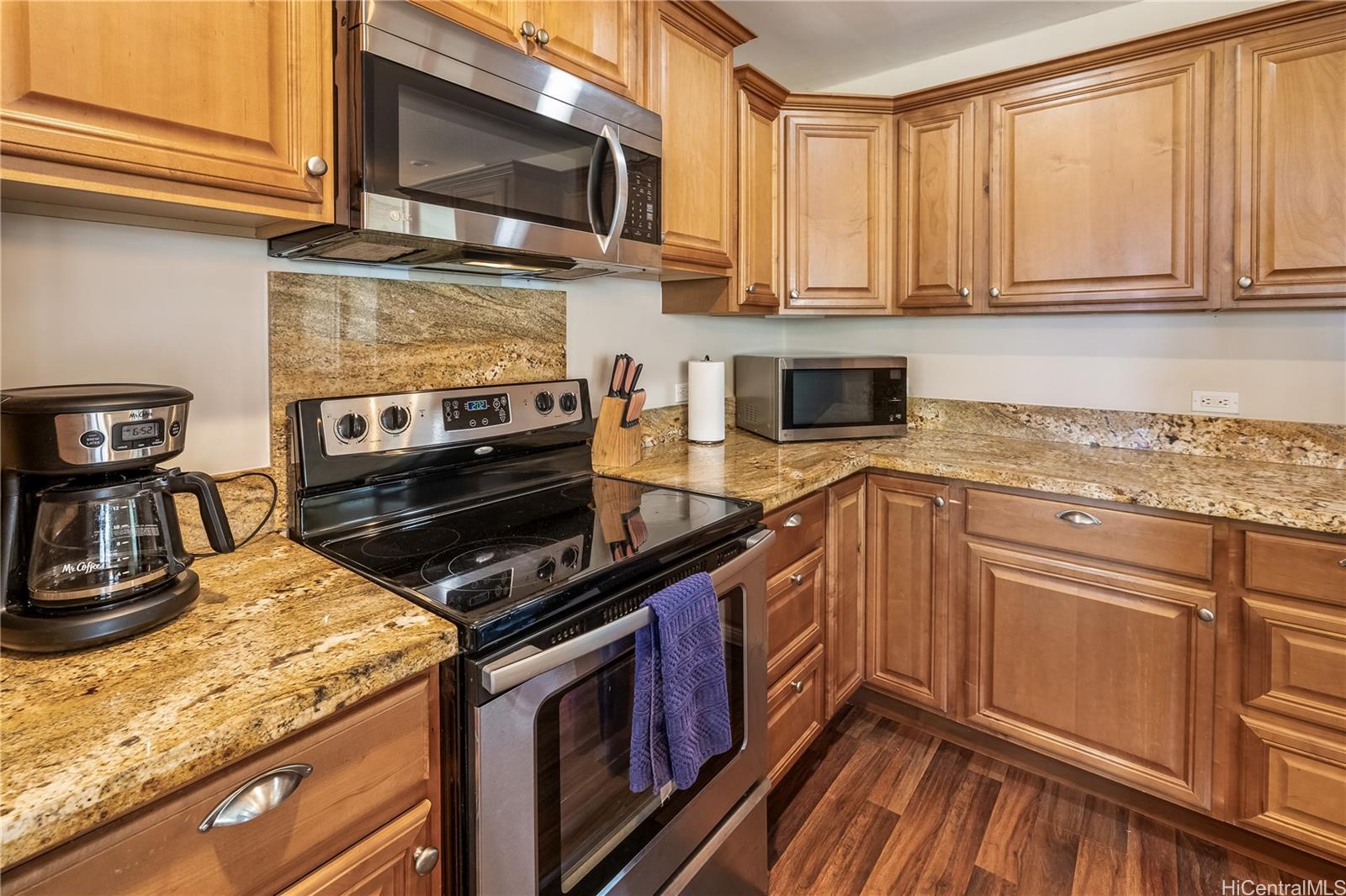 59-565 Ke Iki Road, Unit A Haleiwa, HI 96712 - Photo 9 of 21