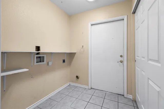 $314,500 | 1023 Bridges Drive, Arlington, TX 76012