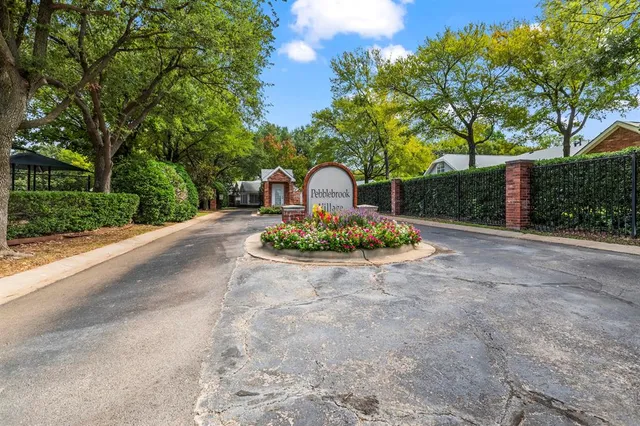 $314,500 | 1023 Bridges Drive, Arlington, TX 76012