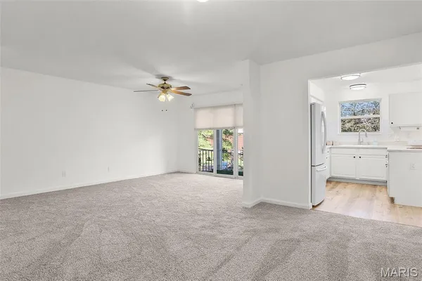 $139,000 | 11741 Casa Grande Drive, Unit G, St. Louis, MO 63146