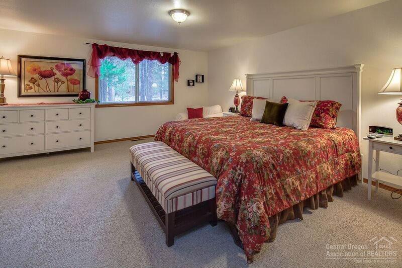 57712 Filbert Lane Sunriver, OR 97707 - Photo 19 of 25 Additional Photo