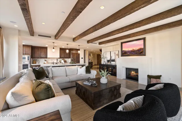 $10,000 | 7181 East Camelback Road, Unit 506, Scottsdale, AZ 85251