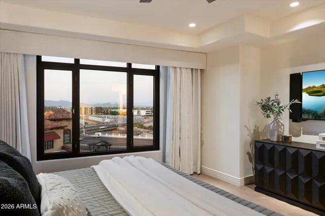 $10,000 | 7181 East Camelback Road, Unit 506, Scottsdale, AZ 85251