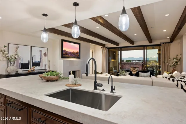 $10,000 | 7181 East Camelback Road, Unit 506, Scottsdale, AZ 85251