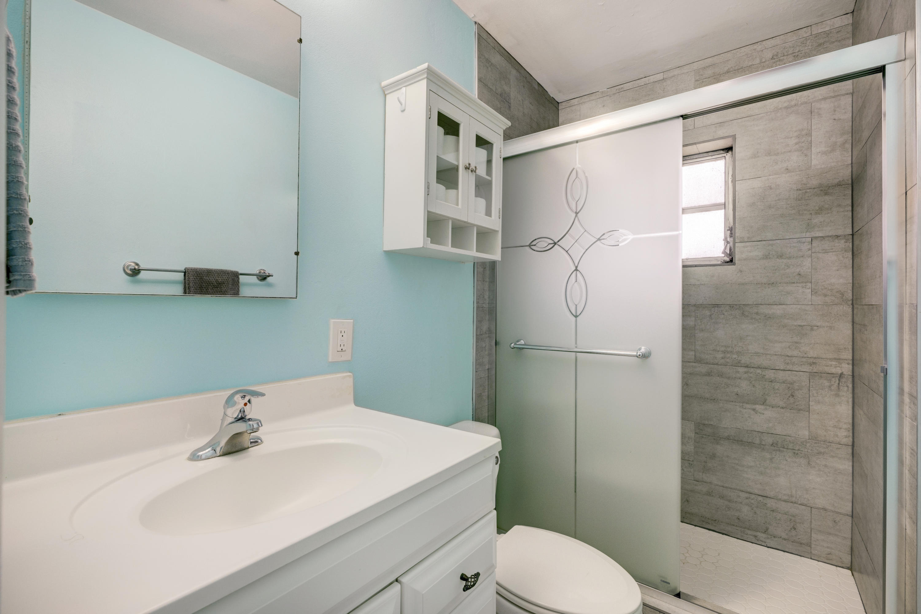 18525 Loxahatchee River Road Jupiter, FL 33458 - Photo 7 of 23 Master Bathroom