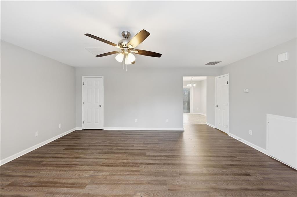 560 Manning Road Southwest Marietta, GA 30064 - Photo 11 of 32