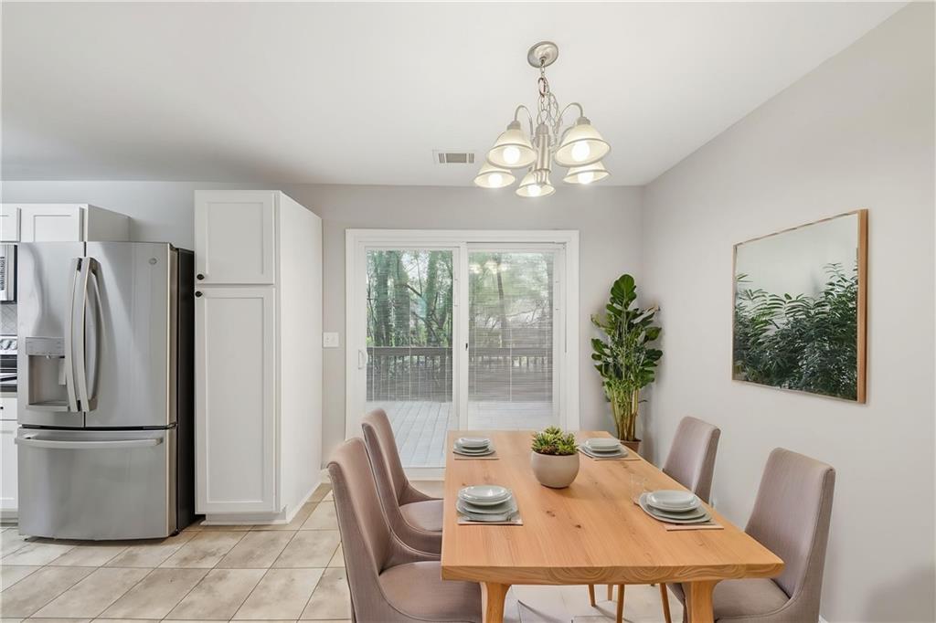 560 Manning Road Southwest Marietta, GA 30064 - Photo 6 of 32