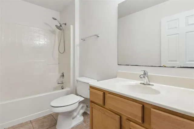 $369,999 | 905 Cascade Falls Lane, Deland, FL 32720