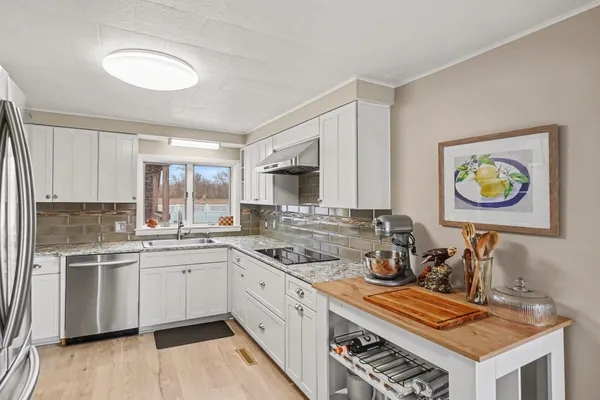 $475,000 | 2087 Croswell Avenue, Fremont, MI 49412