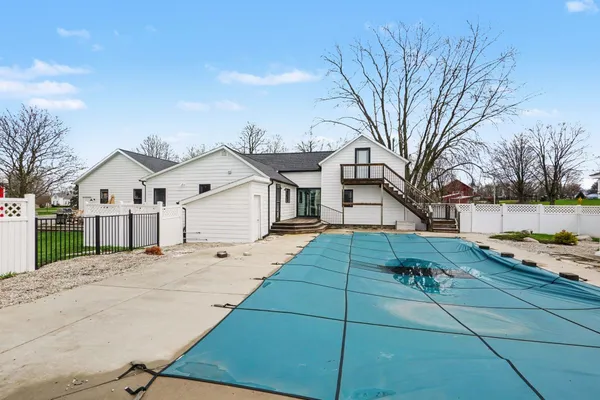 $475,000 | 2087 Croswell Avenue, Fremont, MI 49412