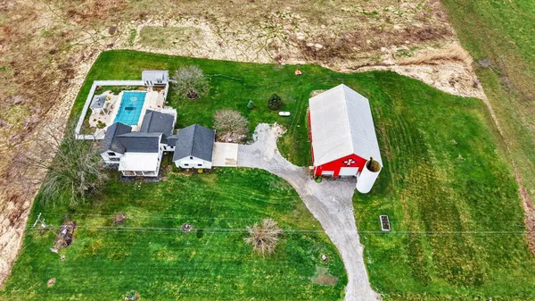 $475,000 | 2087 Croswell Avenue, Fremont, MI 49412