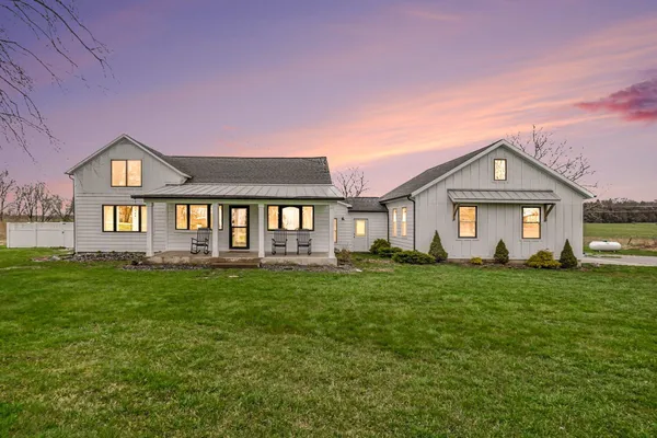 $475,000 | 2087 Croswell Avenue, Fremont, MI 49412