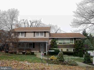 395 Tollgate Road York, PA 17403 - Photo 1 of 1 Gallery Image 1