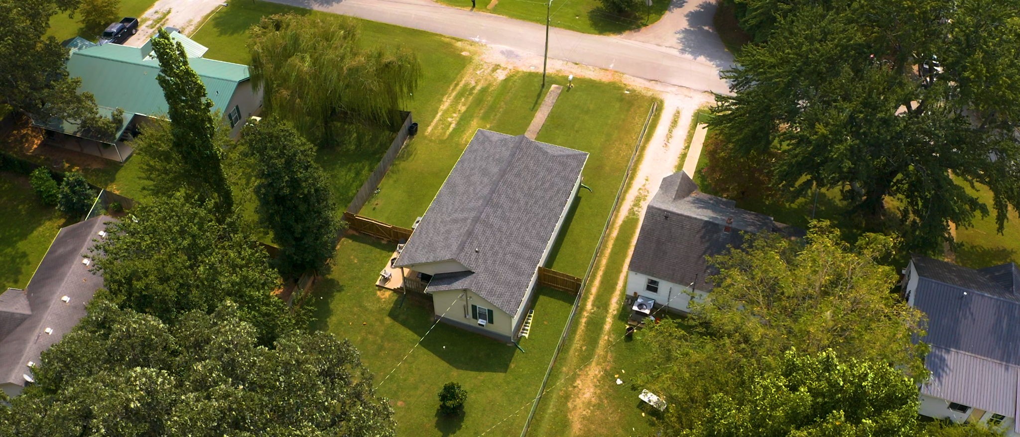904 West Market Street Decherd, TN 37324 - Photo 24 of 26 an aerial view of a house with a yard