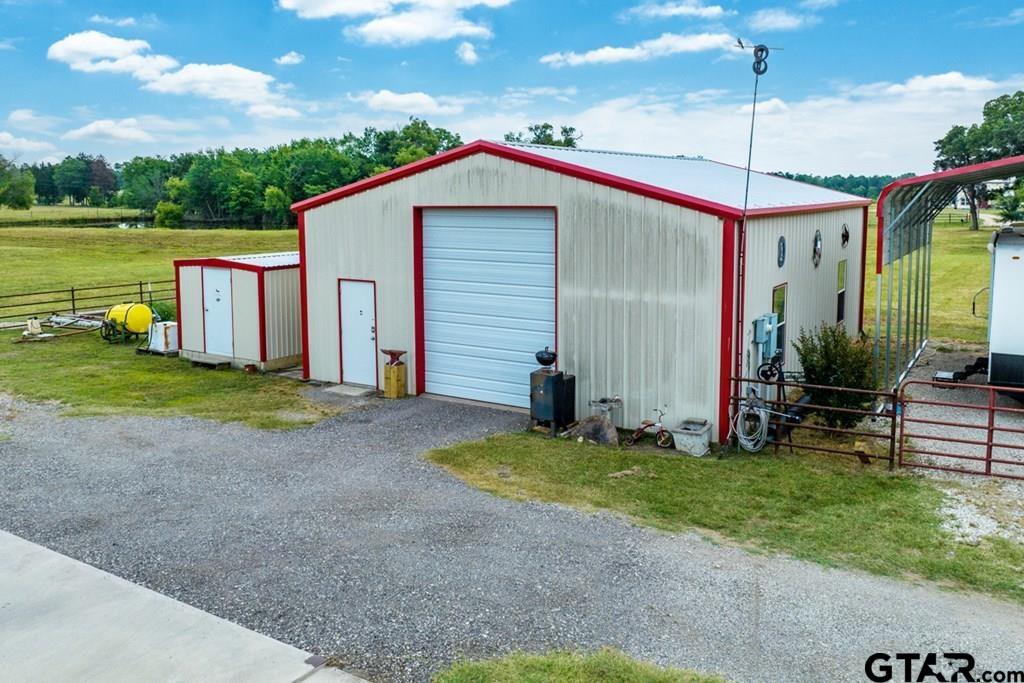 12350 County Road 2911 Eustace, TX 75124 - Photo 40 of 43 a view of a house with backyard