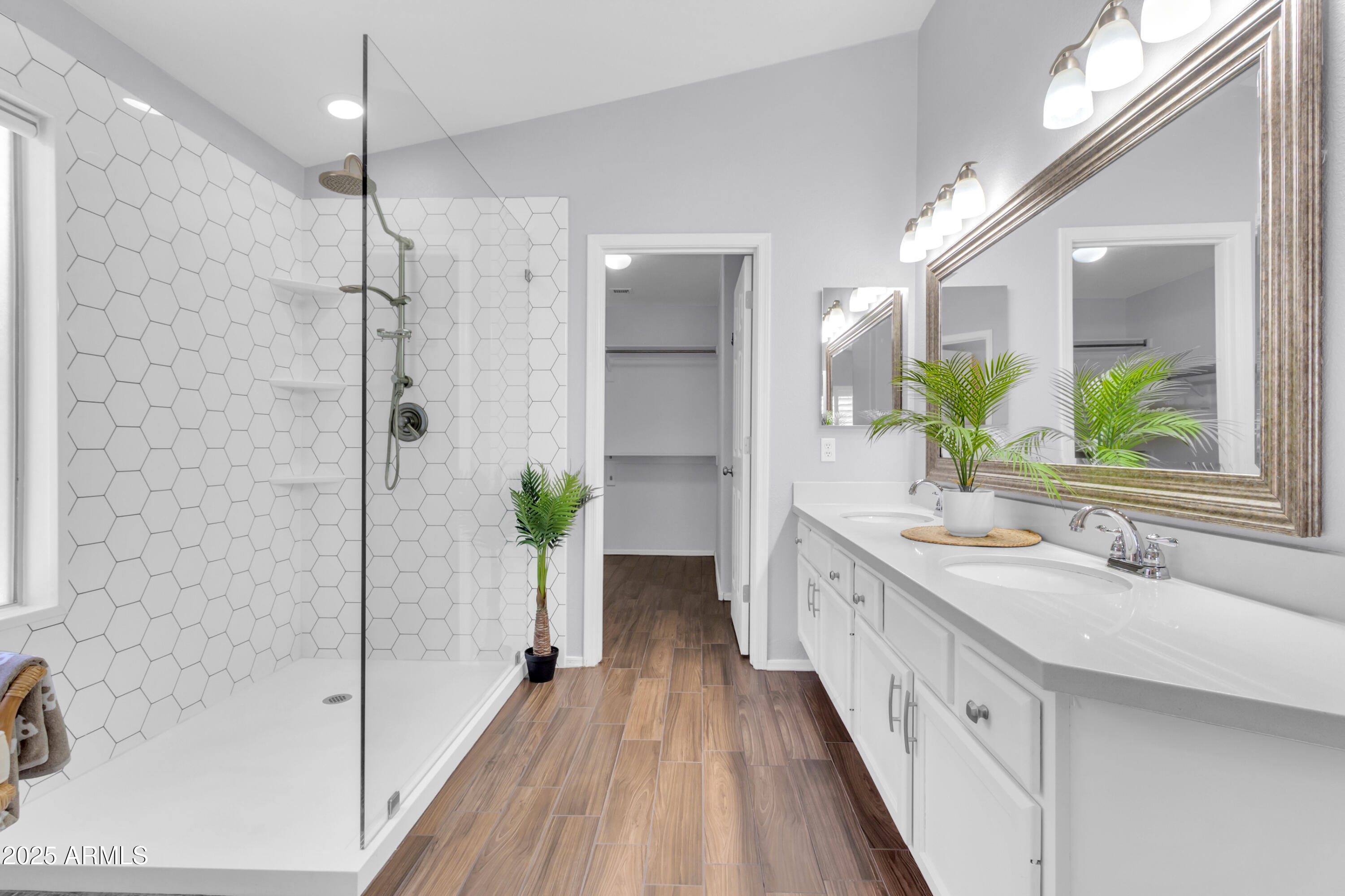 1071 East Windsor Drive Gilbert, AZ 85296 - Photo 19 of 36 1071 E Windsor Dr E-23