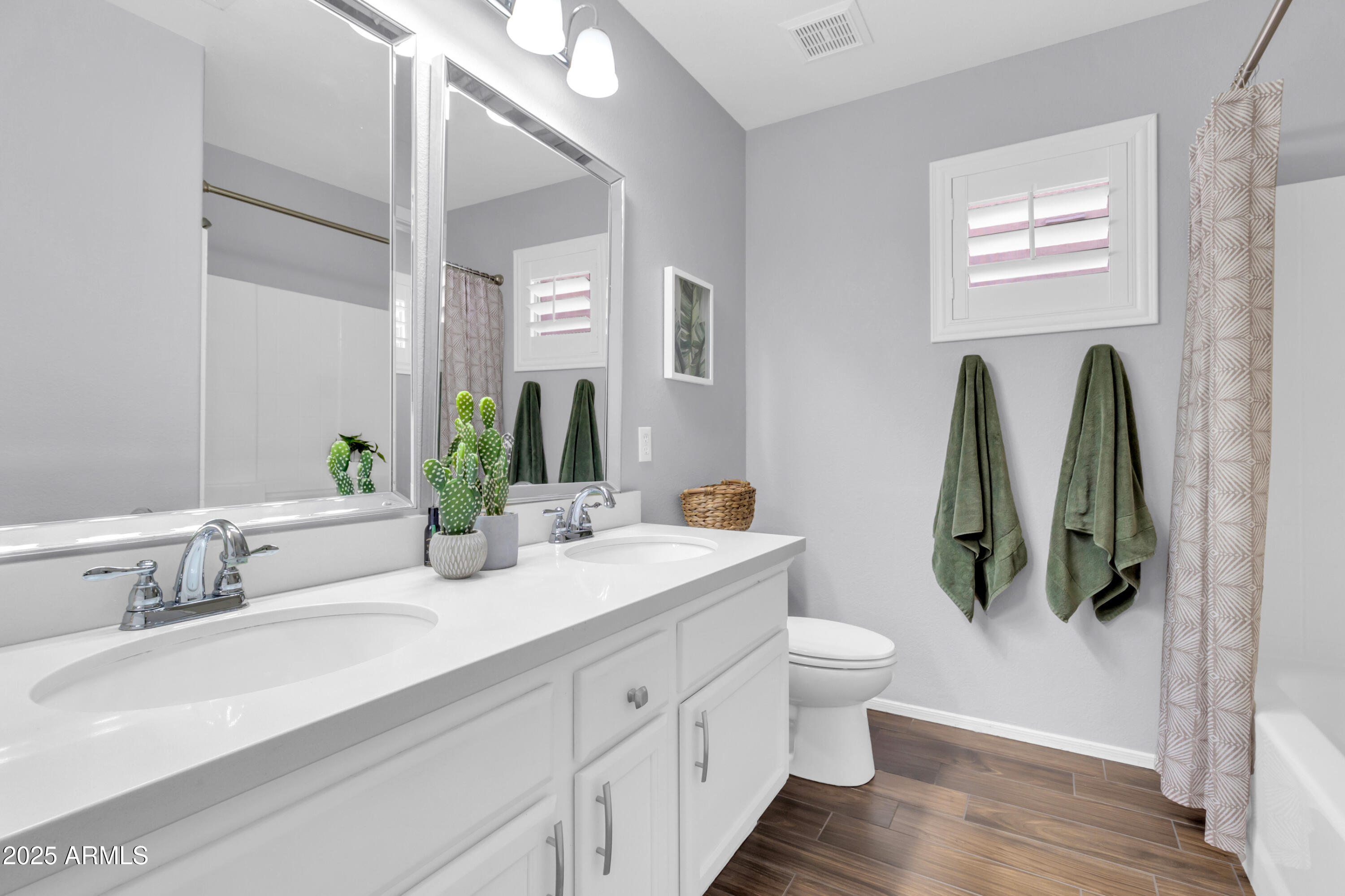 1071 East Windsor Drive Gilbert, AZ 85296 - Photo 25 of 36 1071 E Windsor Dr E-33