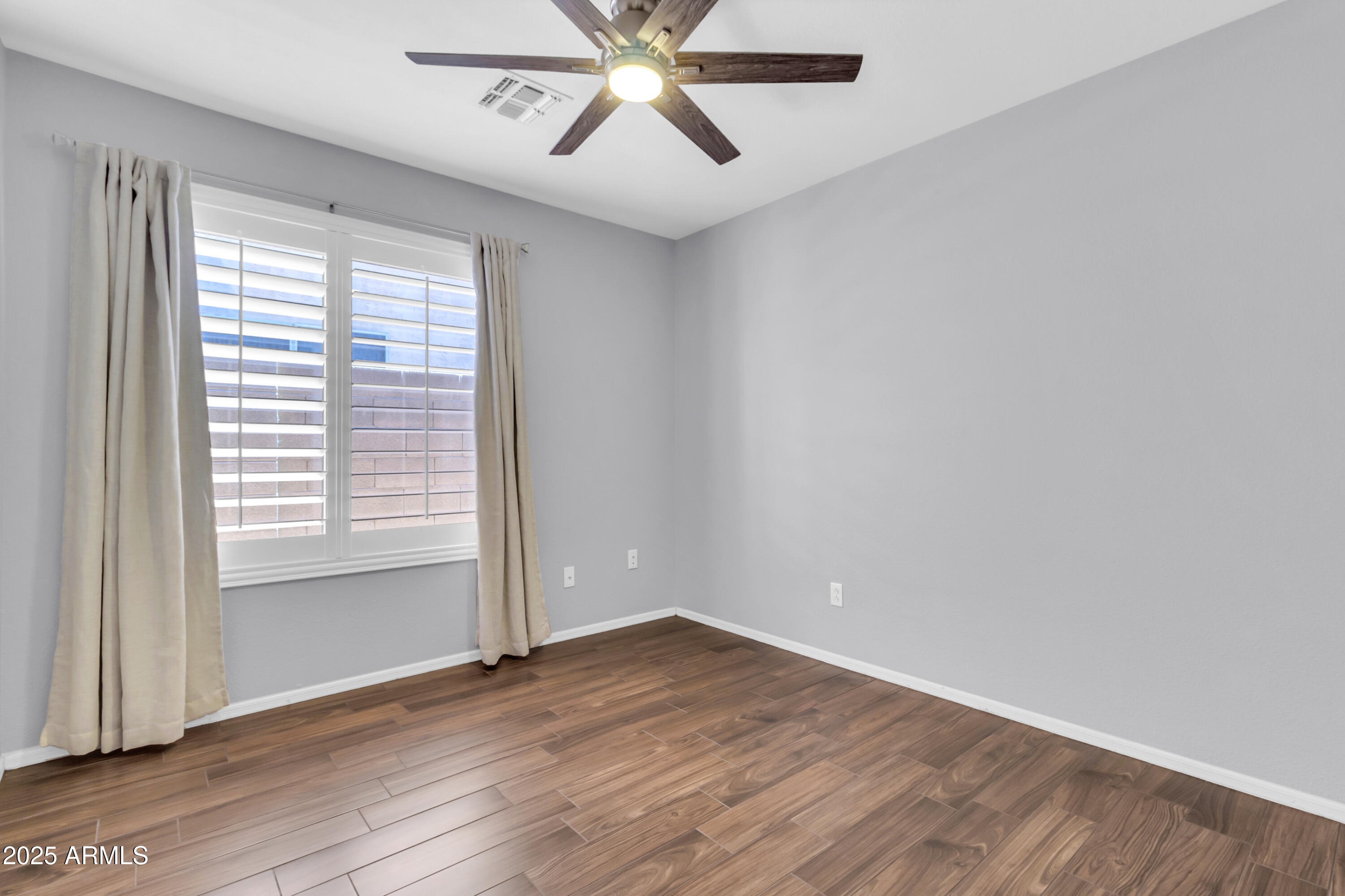 1071 East Windsor Drive Gilbert, AZ 85296 - Photo 26 of 36 1071 E Windsor Dr E-27