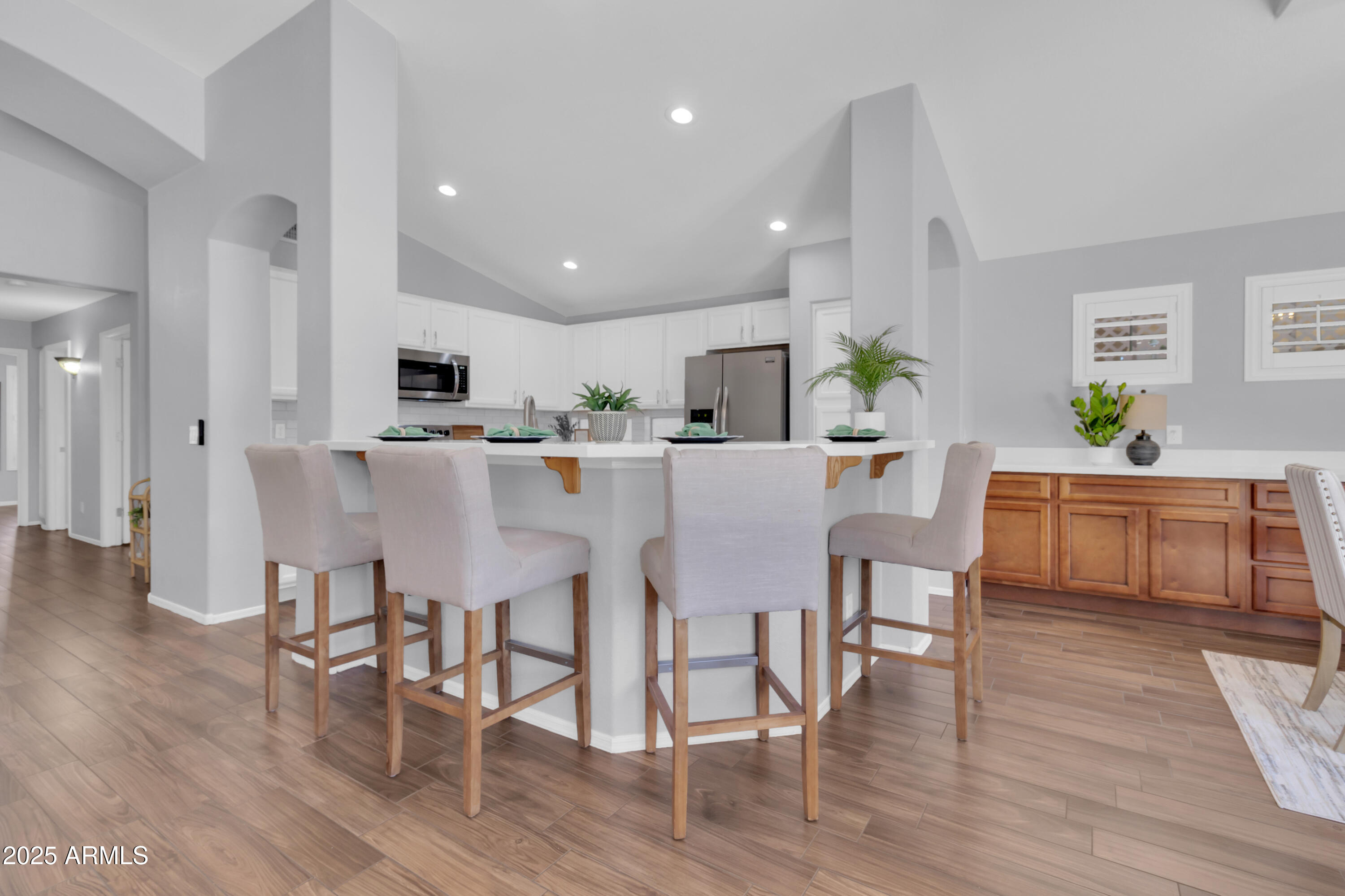 1071 East Windsor Drive Gilbert, AZ 85296 - Photo 8 of 36 1071 E Windsor Dr E-12