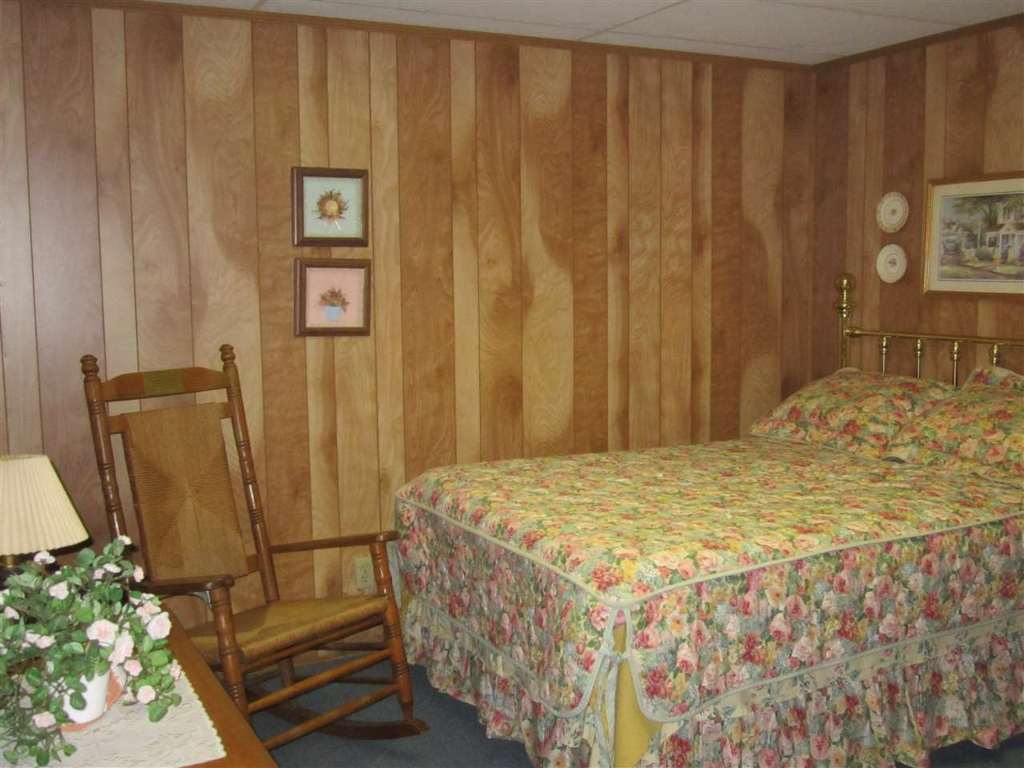 219 Collins Road Lavonia, GA 30553 - Photo 11 of 20 Gallery Image 11