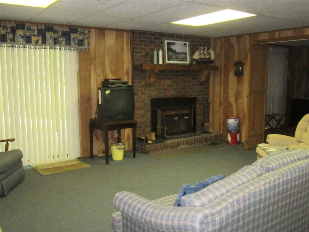 219 Collins Road Lavonia, GA 30553 - Photo 9 of 20 Gallery Image 9
