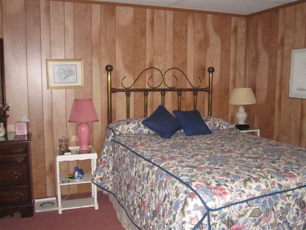 219 Collins Road Lavonia, GA 30553 - Photo 10 of 20 Gallery Image 10