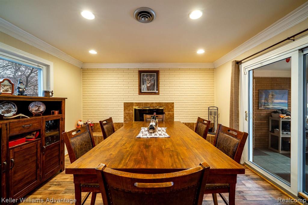 945 Barrington Road Grosse Pointe Park, MI 48230 - Photo 16 of 41