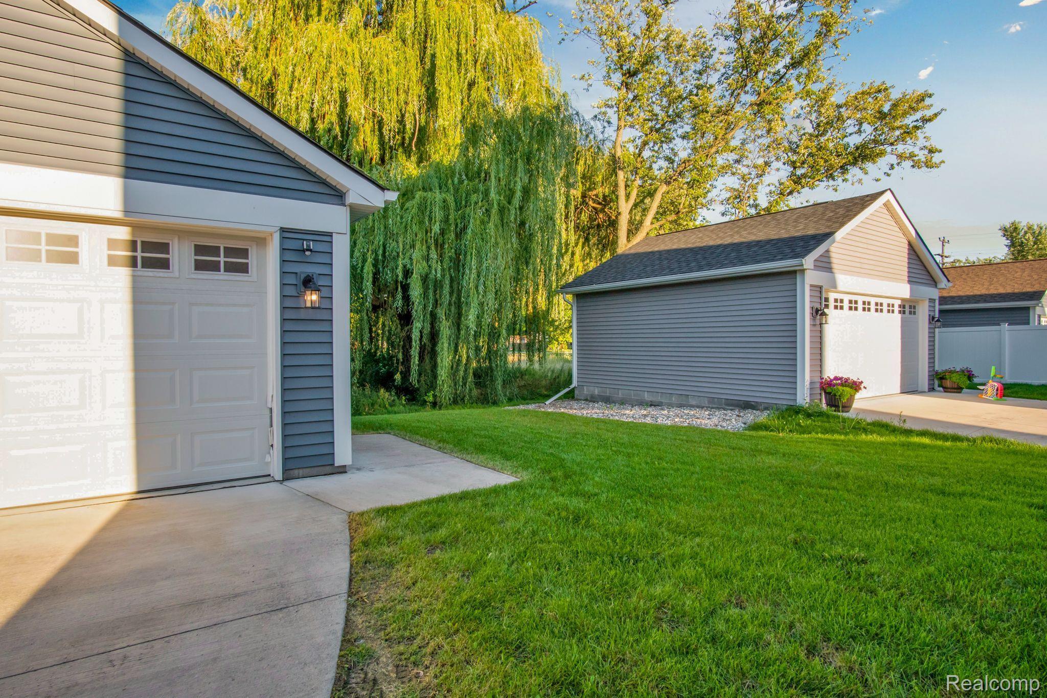 4230 Kent Road Royal Oak, MI 48073 - Photo 44 of 48 Gallery Image 44