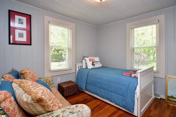 $3,200 | 108 Hillcrest Circle, Greenville, SC 29609